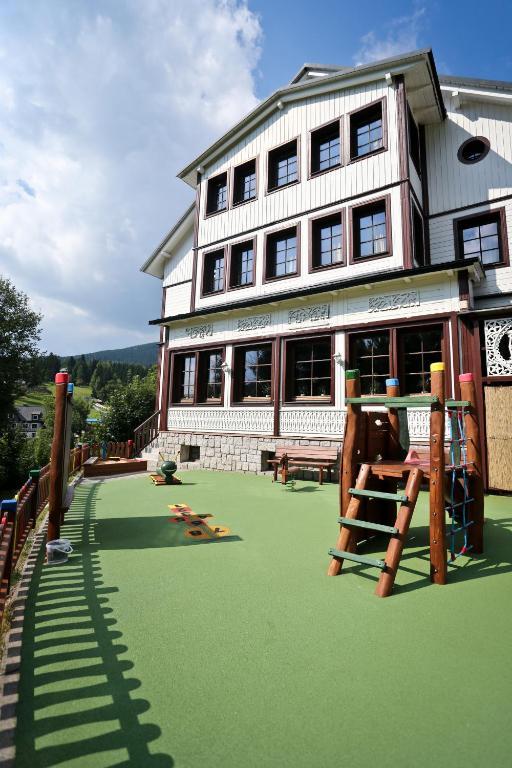 Hotel Start Spindleruv Mlyn Exterior photo